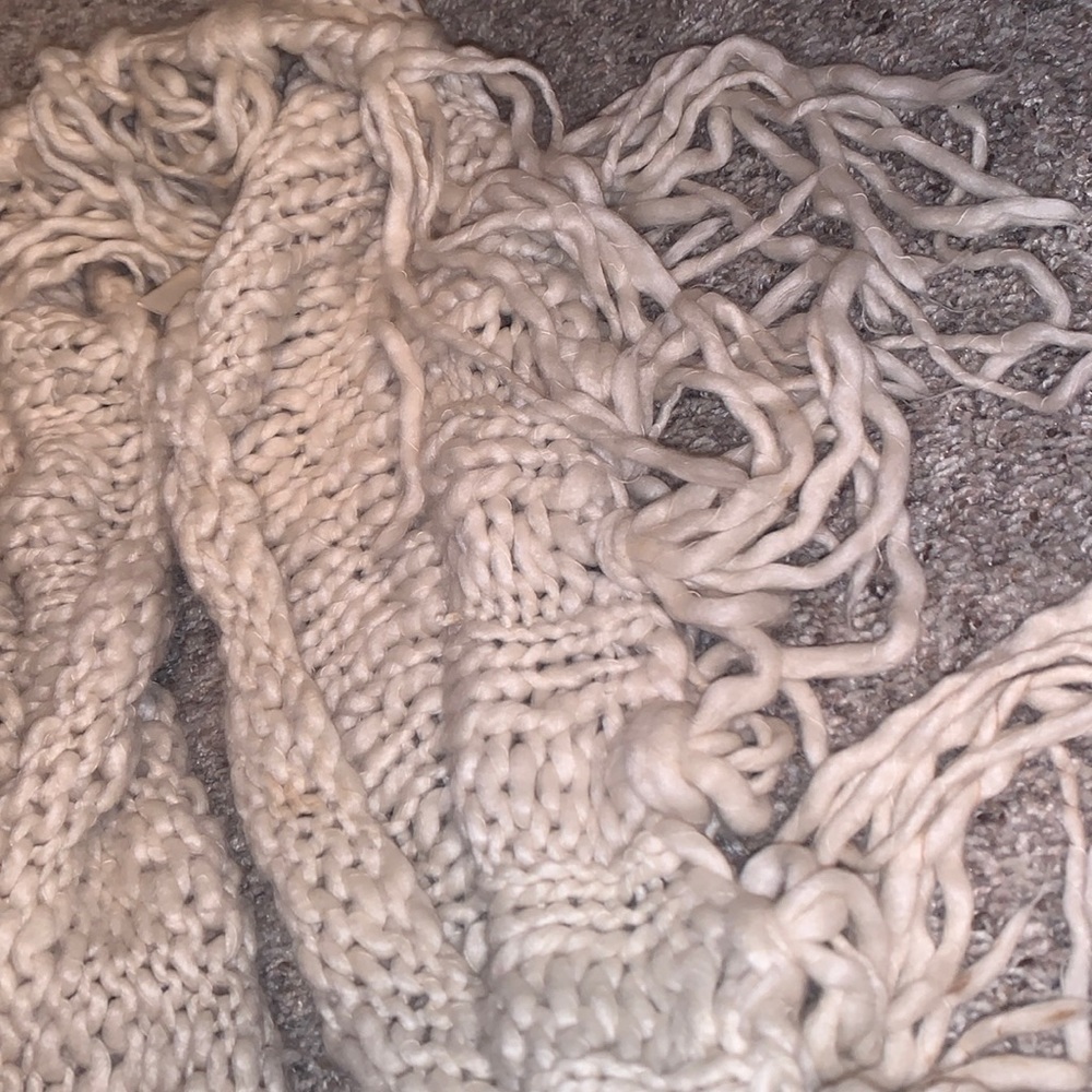 Infinity scarf - Picture 2 of 3